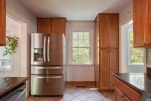 1614 Rose Hill Dr, Charlottesville, VA 22903 - Photo 9