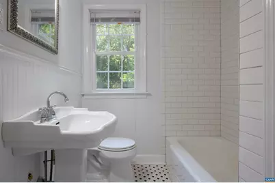 1614 Rose Hill Dr, Charlottesville, VA 22903 - Photo 15