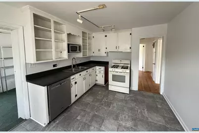 913 Druid Ave, Charlottesville, VA 22902 - Photo 7