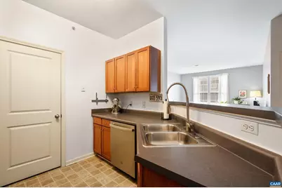 720 Walker Sq #3B, Charlottesville, VA 22903 - Photo 7