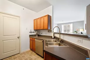 720 Walker Square, Charlottesville, VA 22903 - Photo 7