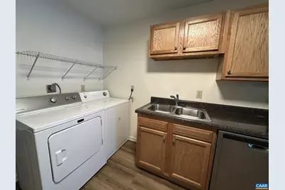 120 Raymond Ave #A, Charlottesville, VA 22903 - Photo 5