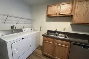 120 Raymond Ave, Charlottesville, VA 22903 - Photo 5