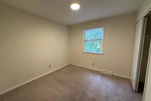 120 Raymond Ave, Charlottesville, VA 22903 - Photo 7