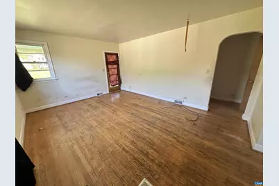 912 Saint Charles Ave, Charlottesville, VA 22901 - Photo 9