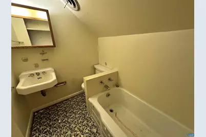 912 Saint Charles Ave, Charlottesville, VA 22901 - Photo 21