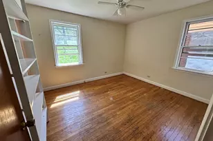 912 St Charles Ave, Charlottesville, VA 22901 - Photo 13