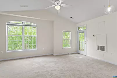1055 Weybridge Ct, Charlottesville, VA 22911 - Photo 3