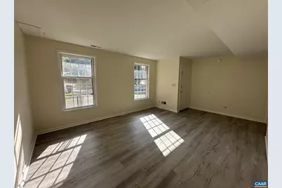 1724 Solomon Rd #B, Charlottesville, VA 22901 - Photo 3
