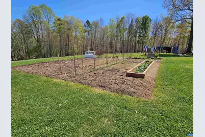 3814 S Constitution Rte, Dillwyn, VA 23936 - Photo 9