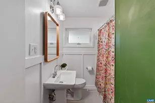 1408 Baker St, Charlottesville, VA 22903 - Photo 15