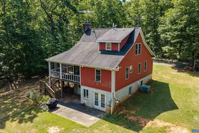 363 Bridgeport Rd, Scottsville, VA 24590 - Photo 3