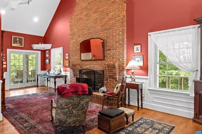363 Bridgeport Rd, Scottsville, VA 24590 - Photo 11