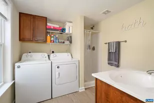 1211 Villa Ln, Charlottesville, VA 22903 - Photo 11