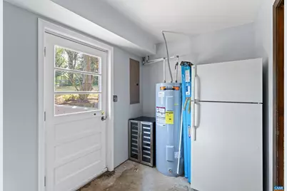 8005 Washington Ct, Charlottesville, VA 22911 - Photo 43