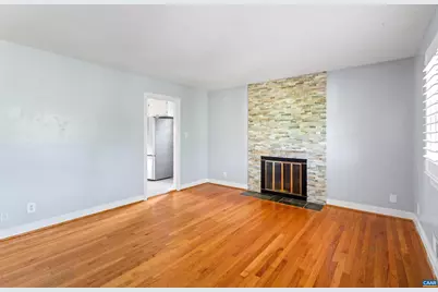 8005 Washington Ct, Charlottesville, VA 22911 - Photo 9