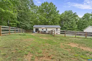 95 B-A-H Rd, Scottsville, VA 24590 - Photo 25