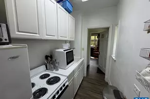 1820 Rugby Pl, Charlottesville, VA 22903 - Photo 7