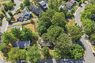 539 Woodmont Dr, Charlottesville, VA 22901 - Photo 55
