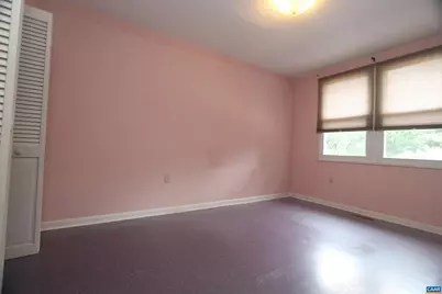 909 Forest St, Charlottesville, VA 22903 - Photo 11