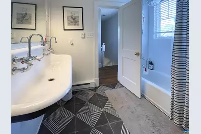 2406 Jefferson Park Ave, Charlottesville, VA 22903 - Photo 47