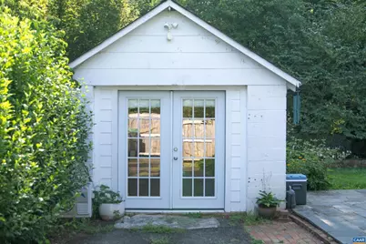 2406 Jefferson Park Ave, Charlottesville, VA 22903 - Photo 59