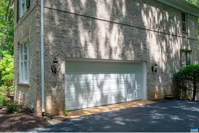 2085 Bentivar Dr, Charlottesville, VA 22911 - Photo 5