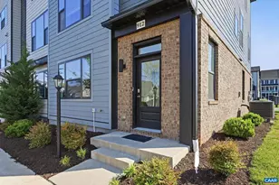 912 Orion Ln, Crozet, VA 22932 - Photo 3