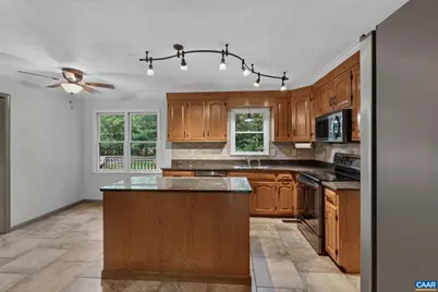 5880 Lexington Ln, Earlysville, VA 22936 - Photo 13