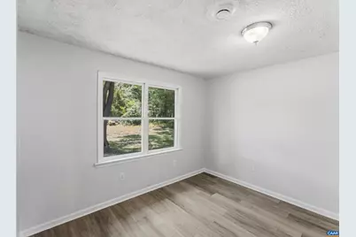 28 Hunters Ln, Dillwyn, VA 23936 - Photo 11