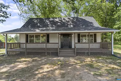 28 Hunters Ln, Dillwyn, VA 23936 - Photo 1