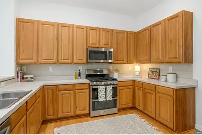 3365 Turnberry Cir, Charlottesville, VA 22911 - Photo 7