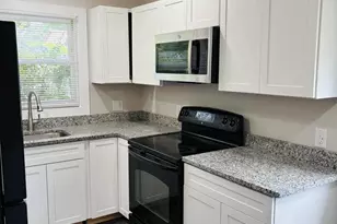 5683 Myrtle St, Crozet, VA 22932 - Photo 9