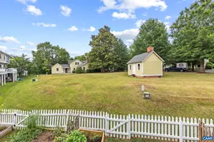 1690 Wickham Way, Charlottesville, VA 22901 - Photo 15