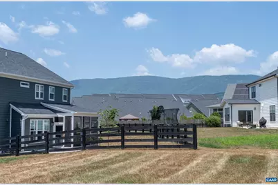 1019 Barkley View Ct, Crozet, VA 22932 - Photo 5