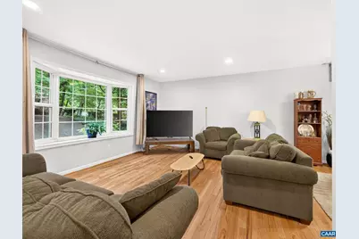98 Oak Forest Cir, Charlottesville, VA 22901 - Photo 5