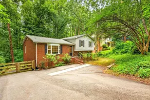98 Oak Forest Cir, Charlottesville, VA 22901 - Photo 31