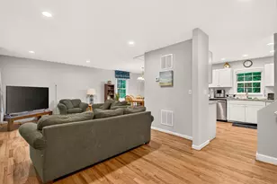 98 Oak Forest Cir, Charlottesville, VA 22901 - Photo 7