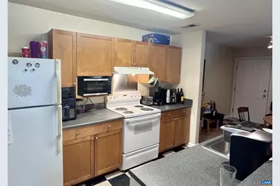 195 Yellowstone Dr #201, Charlottesville, VA 22903 - Photo 11