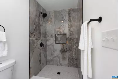 2208 Banbury St, Charlottesville, VA 22901 - Photo 17