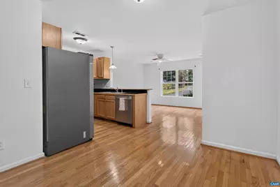562 Cleveland Ave, Charlottesville, VA 22903 - Photo 9