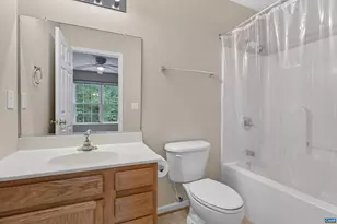 562 Cleveland Ave, Charlottesville, VA 22903 - Photo 19
