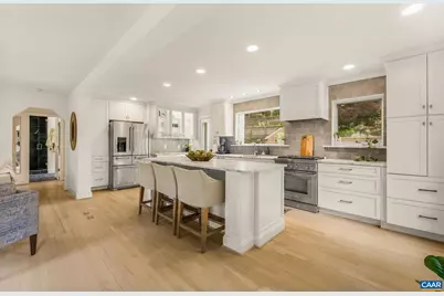 107 Perry Dr, Charlottesville, VA 22902 - Photo 9