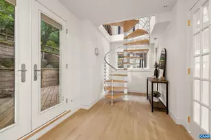 107 Perry Dr, Charlottesville, VA 22902 - Photo 17