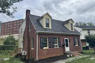 524 Valley Rd, Charlottesville, VA 22903 - Photo 3
