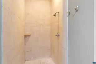 112 SE 5th St, Charlottesville, VA 22902 - Photo 25