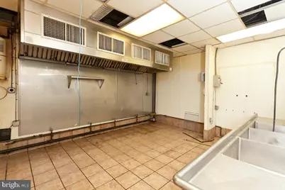 1028 S Conkling Street, Baltimore, MD 21224 - Photo 5