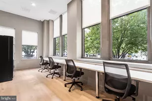 7 N Calvert St, Baltimore, MD 21202 - Photo 13