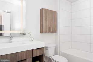 300 St Paul Pl, Baltimore, MD 21202 - Photo 29