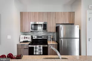 300 St Paul Pl, Baltimore, MD 21202 - Photo 35